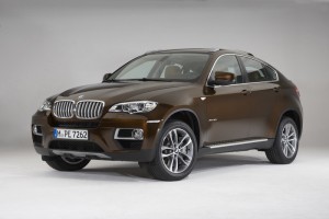 BMW обнови спортния всъдеход X6
