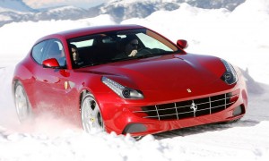 WRC легенда, Ferarri 4×4 и сняг: Марку Ален тества Ferrari FF в Швеция (видео)