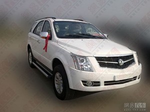 Китайският производител Dongfeng направи клонинг на Cadillac SRX