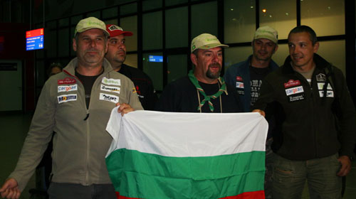Българските състезатели от рали „Дакар“ се прибраха вкъщи