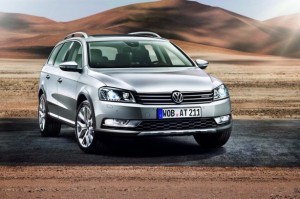 Новият Volkswagen Passat Alltrack в действие (видео)