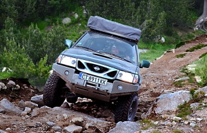 „Моето оф-роуд возило 3“: Любомир Бояджиев и Nissan Terrano 2