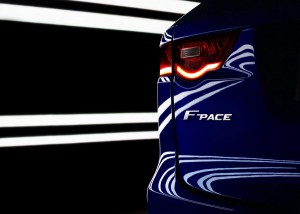 Кросоувърът Jaguar F-Pace на пазара догодина