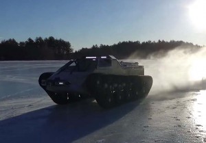 Ripsaw EV2: супер танк, който дрифти на лед (видео)
